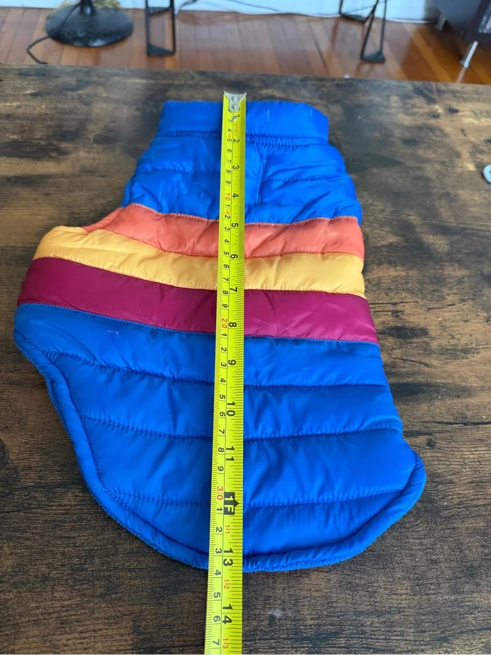 Top Paw dog Colorblock Puffer Vest in Blue, Pink, Yellow, Orange size small